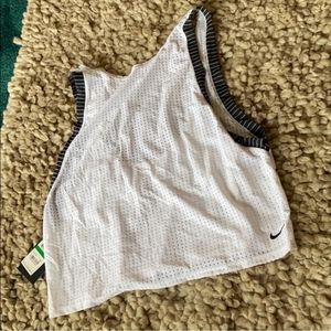 NWT ☆ Nike Mesh Tank